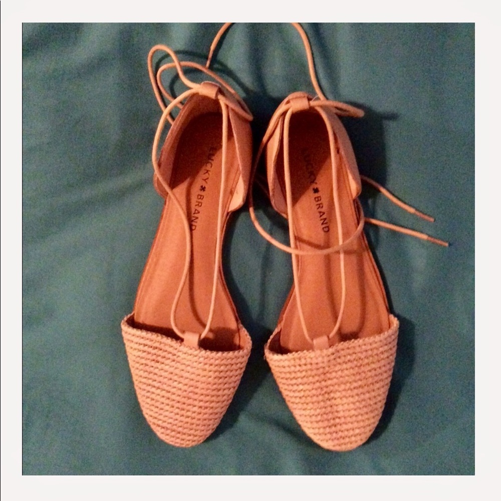 Lucky Brand ankle-wrap sandals size 7.5